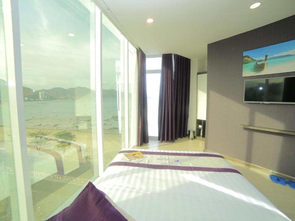La Mer Hotel Nha Trang Extérieur photo
