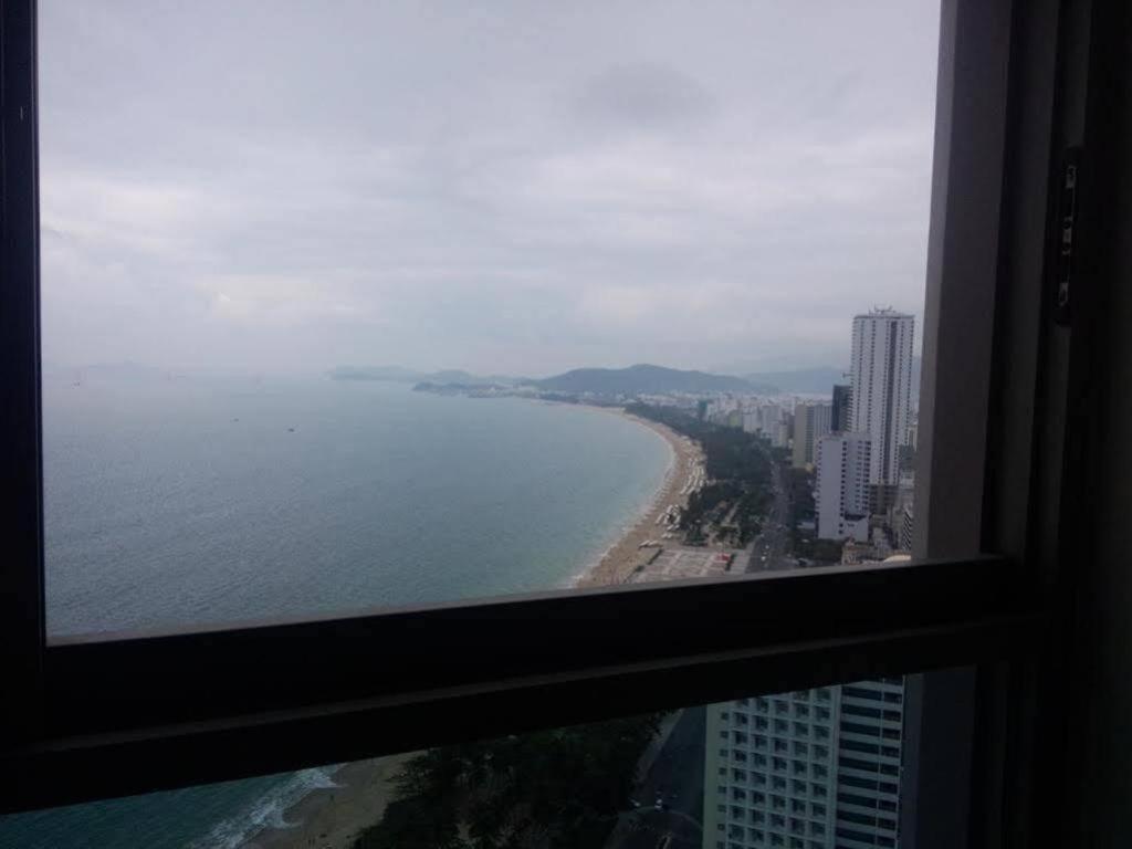 La Mer Hotel Nha Trang Extérieur photo