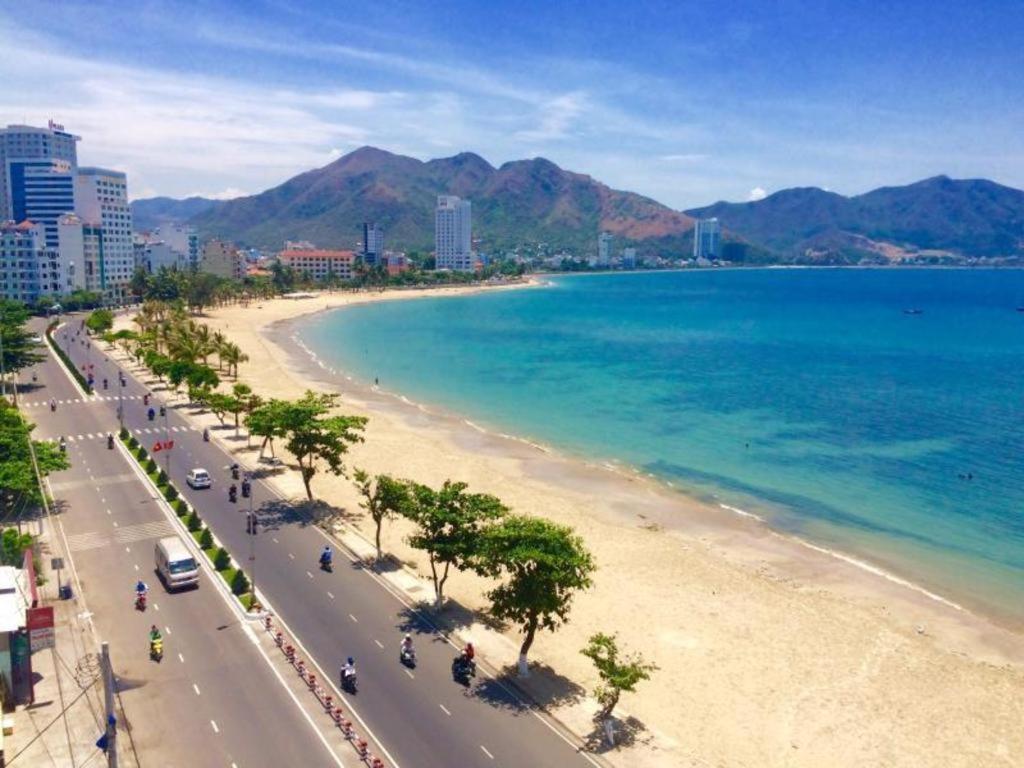 La Mer Hotel Nha Trang Extérieur photo