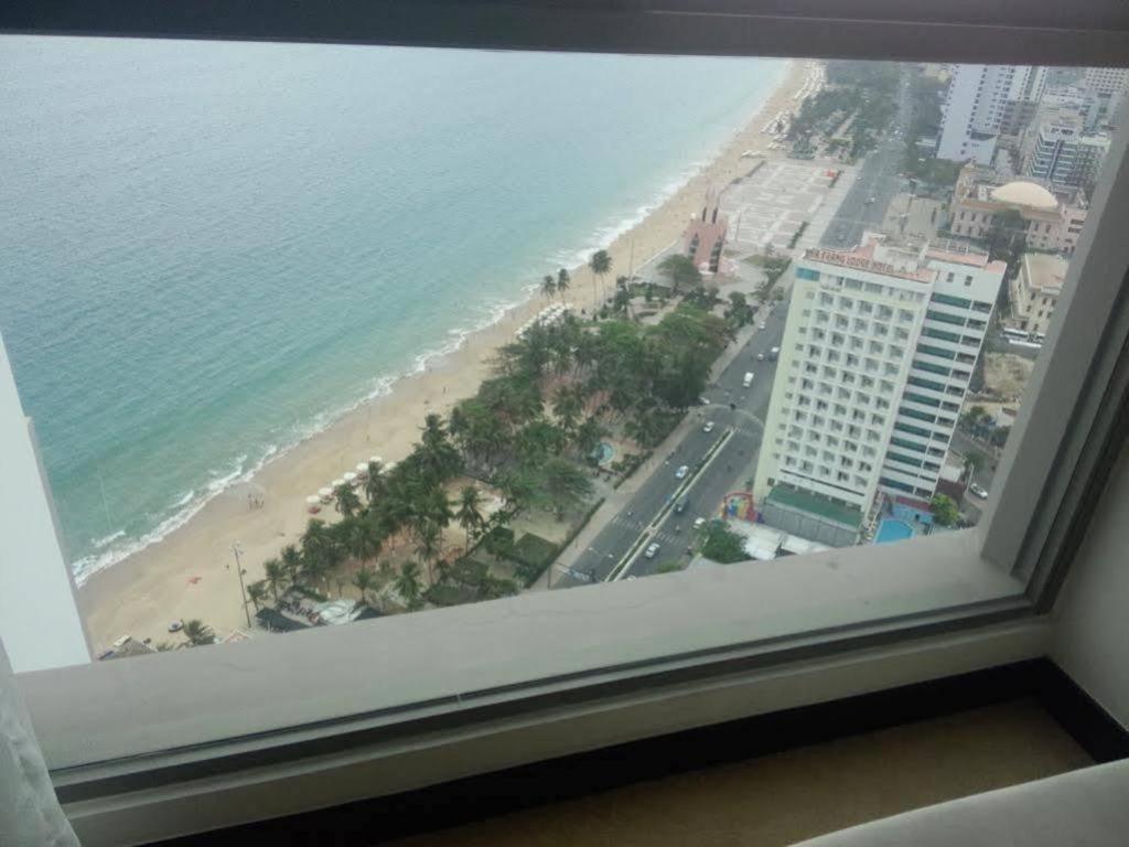 La Mer Hotel Nha Trang Extérieur photo