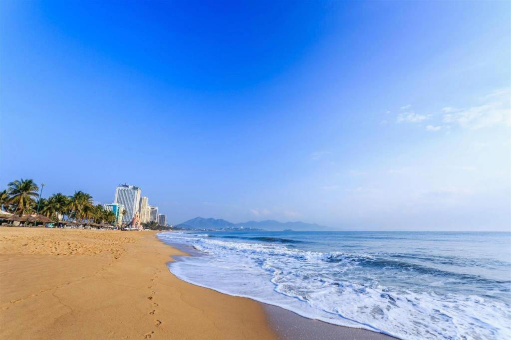 La Mer Hotel Nha Trang Extérieur photo